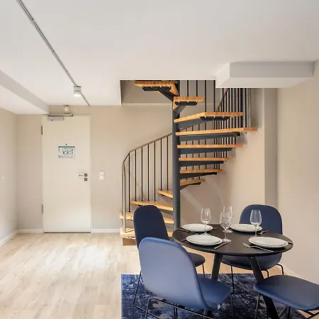 Numa Frankfurt Bloc 4*