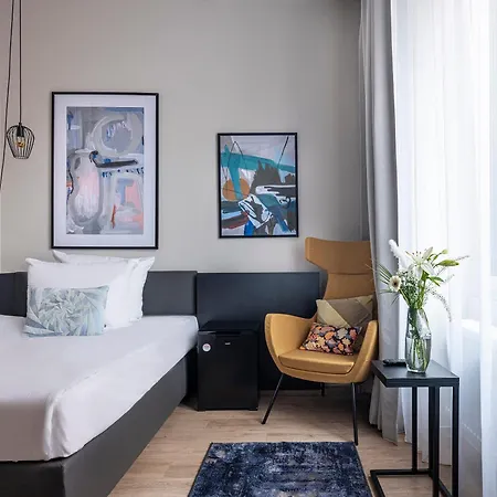 Numa Frankfurt Bloc 4*