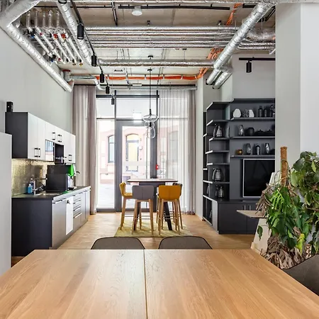 Numa Frankfurt Bloc Apartahotel 4*