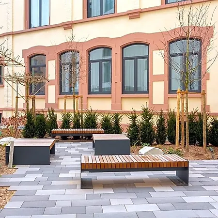 Numa Frankfurt Bloc 4*