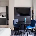 Numa Frankfurt Bloc Apartahotel 4*
